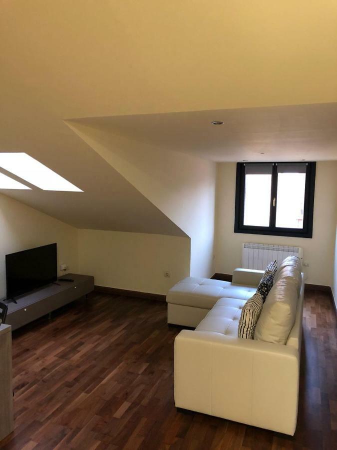 Apartamento En Galiana Apartment Avilés Екстериор снимка